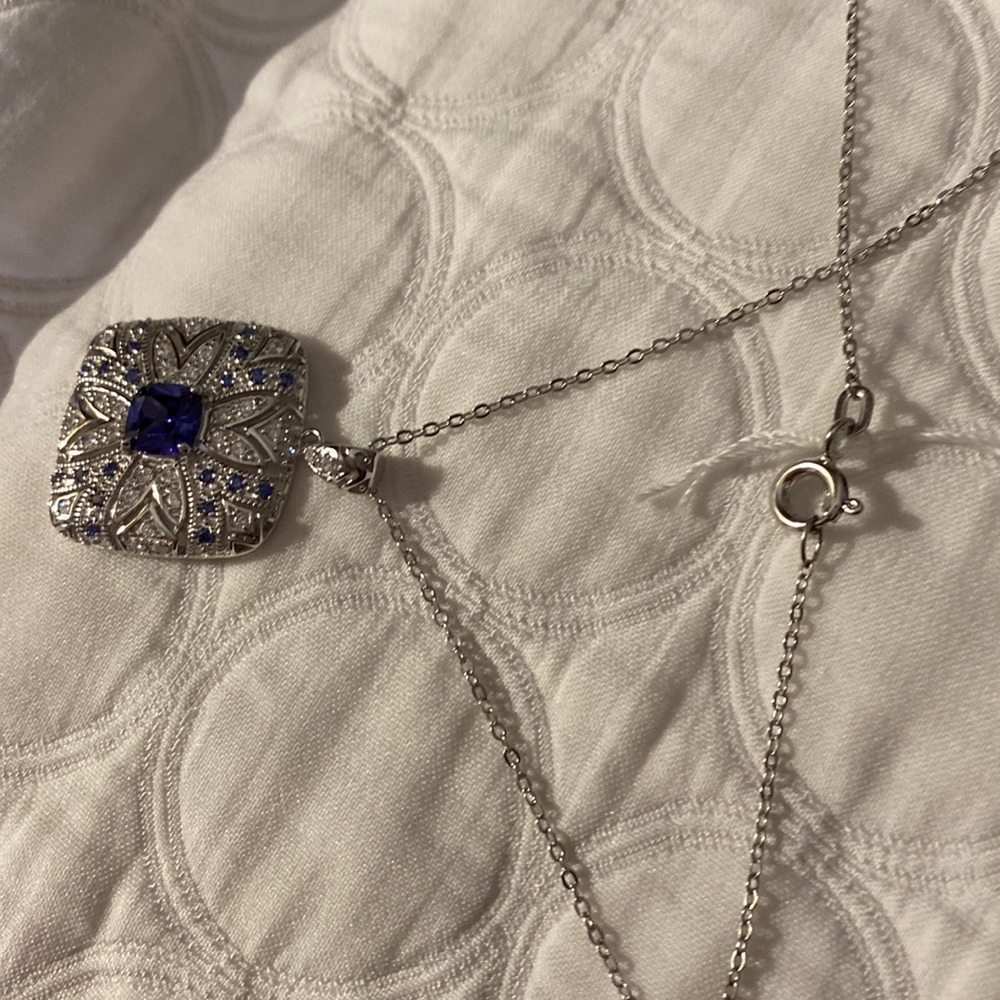 JTV 18” Bella Luce Esotica Tanzanite pendant - Picture 14 of 14